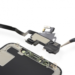 iPhone XS Earpiece Speaker Replacement